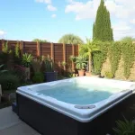 Jacuzzi ogrodowe całoroczne