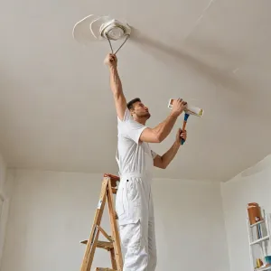 Ile kosztuje malowanie sufitu?